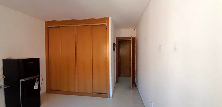 PISO CÉNTRICO CON GARAJE Y TRASTERO