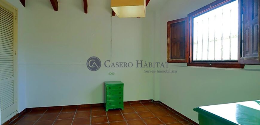 CASA DE CAMPO CHALET (no está permitido ampliar la vivienda)