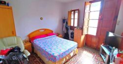 CASA DE 3 PLANTAS EN BARRIO PESCADORES CERCA PLAYA