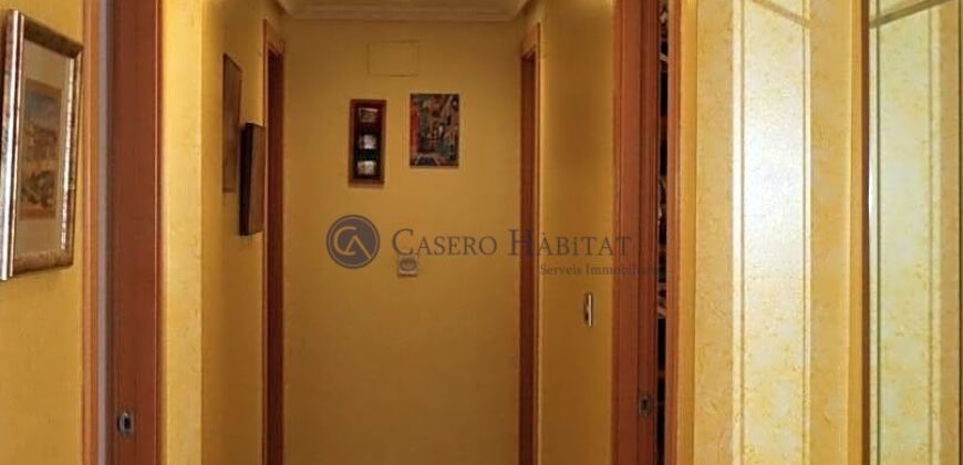 GRAN PISO CON PLAZA DE GARAJE