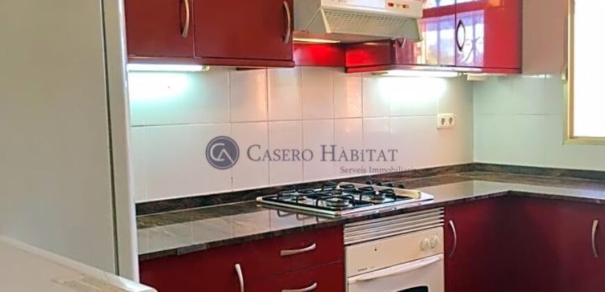 CHALET INDEPENDIENTE CON GRAN PISCINA Y CASA INVITADOS
