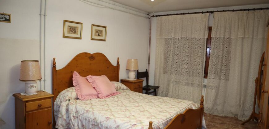CASA DE CAMPO AL LADO DE LA UNIVERSIDAD