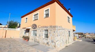 CASA DE CAMPO CON PISCINA – POZO Y VISTAS