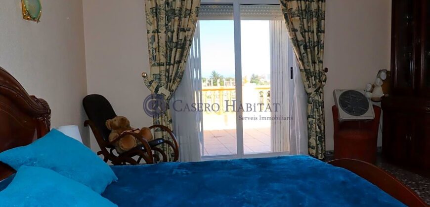 CASA DE CAMPO CON PISCINA – POZO Y VISTAS