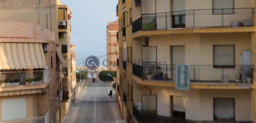 PISO CON VISTAS AL MAR