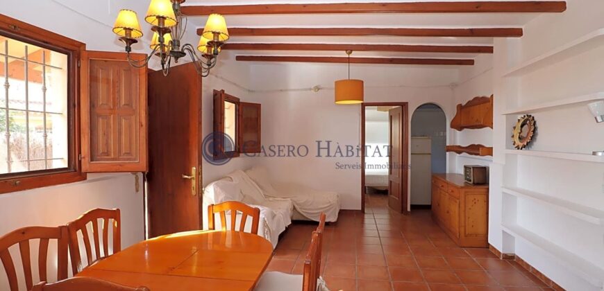 CASA DE CAMPO CHALET (no está permitido ampliar la vivienda)