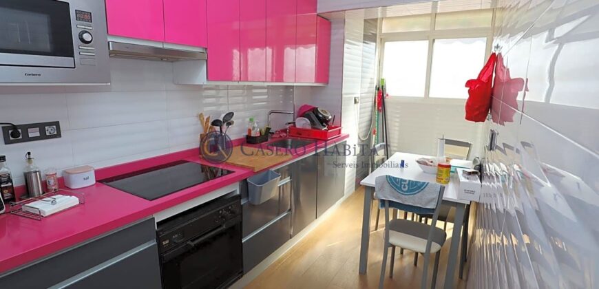PISO REFORMADO CENTRICO Y CERCA DE LA PLAYA pero CON 2 HABITACIONES INTERIORES