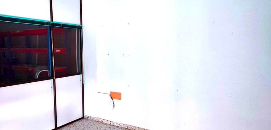 LOCAL EN POBLE NOU ALMACEN, OFICINA, ENTRADA 2 CALLES