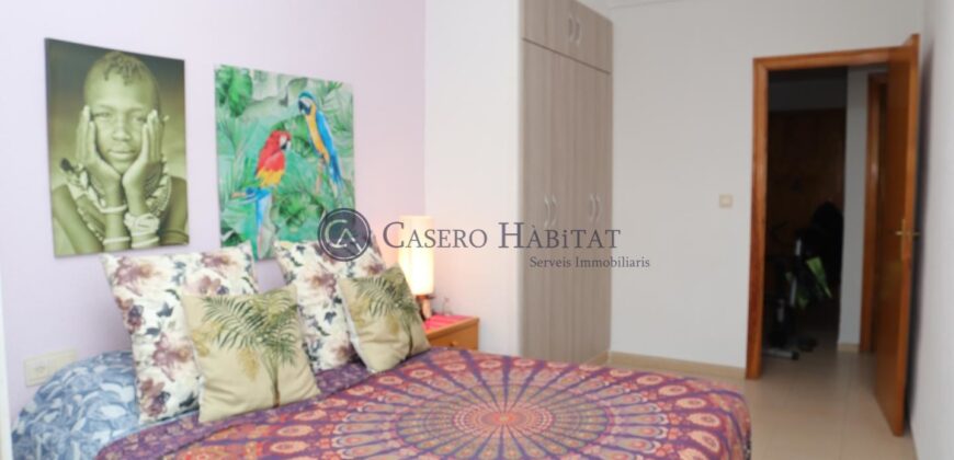 PISO CON VISTAS AL MAR