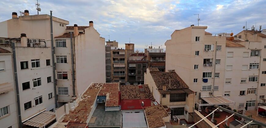 PISO REFORMADO CÉNTRICO