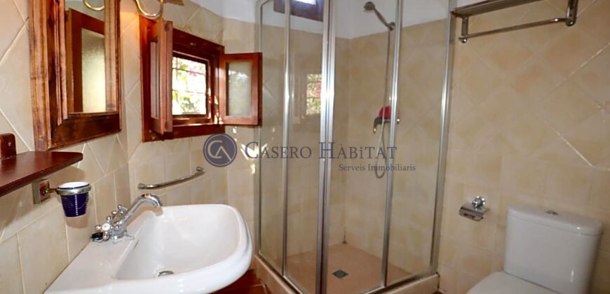 CASA DE CAMPO CHALET (no está permitido ampliar la vivienda)