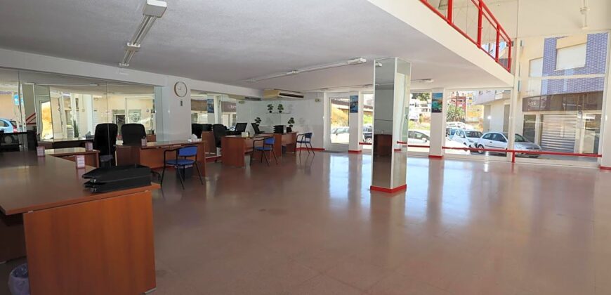 LOCAL CÉNTRICO