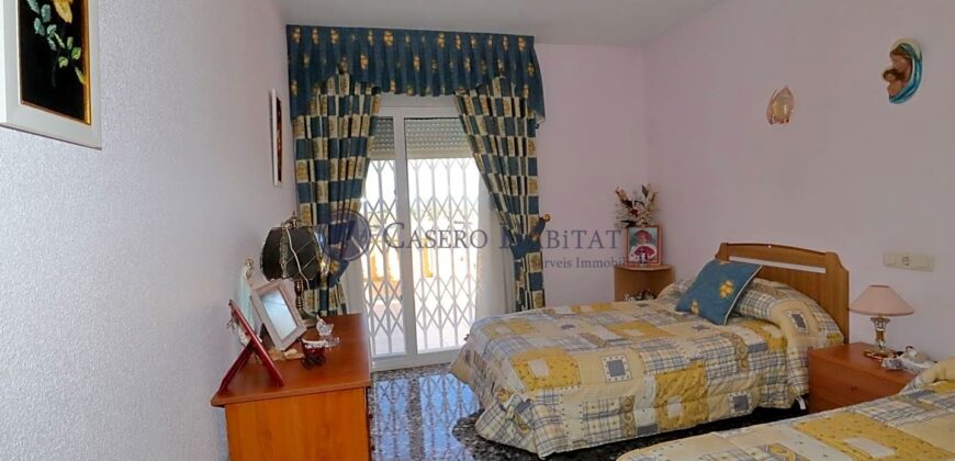 CASA DE CAMPO CON PISCINA – POZO Y VISTAS
