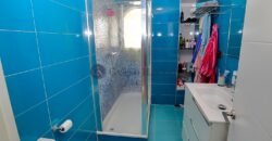 PISO REFORMADO CENTRICO Y CERCA DE LA PLAYA pero CON 2 HABITACIONES INTERIORES