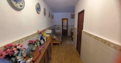 CASA DE 3 PLANTAS EN BARRIO PESCADORES CERCA PLAYA