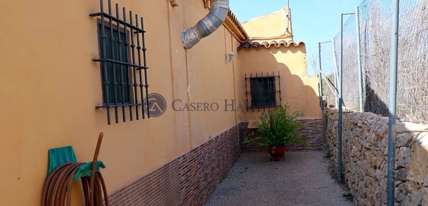 CASA DE CAMPO CHALET (no está permitido ampliar la vivienda)
