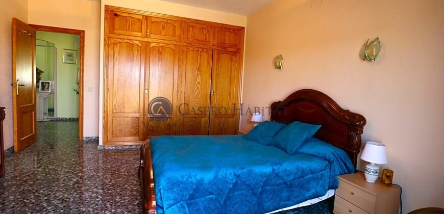 CASA DE CAMPO CON PISCINA – POZO Y VISTAS
