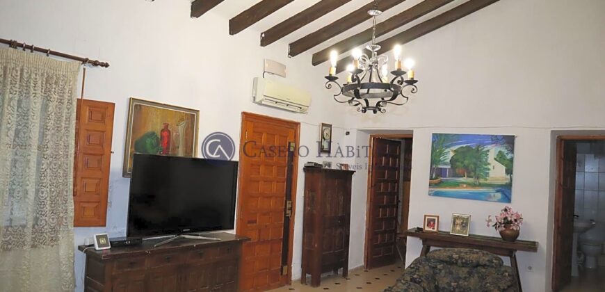 CASA DE CAMPO AL LADO DE LA UNIVERSIDAD