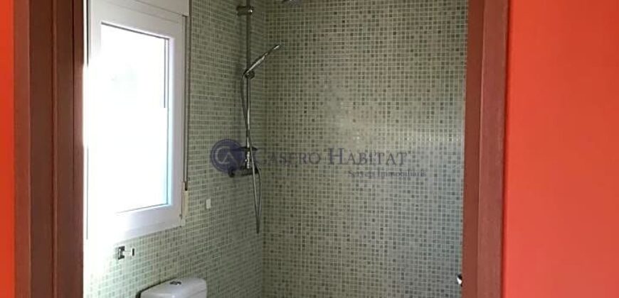 CHALET INDEPENDIENTE CON GRAN PISCINA Y CASA INVITADOS