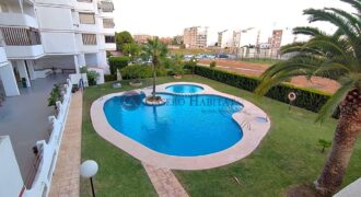 PISO EN URBANIZACIÓN SOLEADO PISCINA Y PARKING