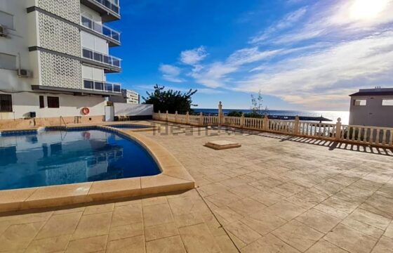 PISO CERCA DE LA PLAYA DE ARENA