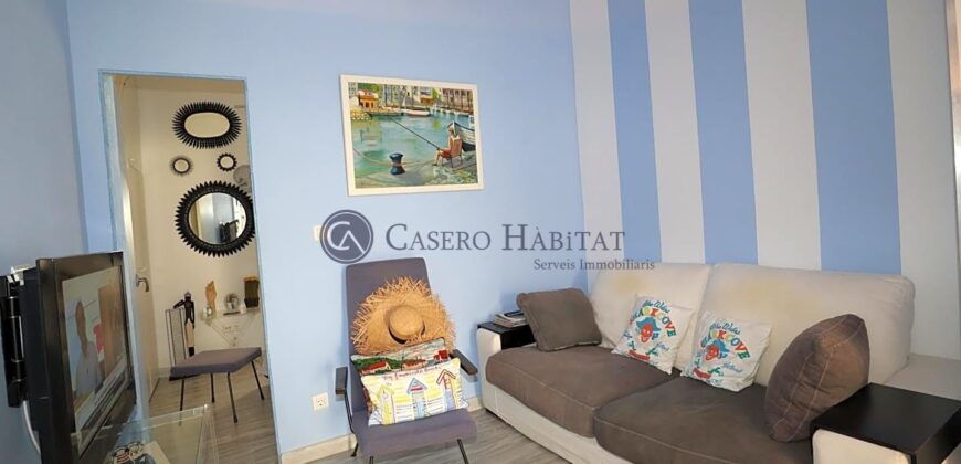 TRES APARTAMENTOS A ESCASOS 100 MTS. DE LA PLAYA CENTRO