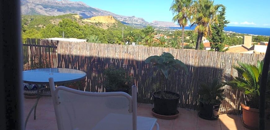 CHALET INDEPENDIENTE CON GRAN PISCINA Y CASA INVITADOS