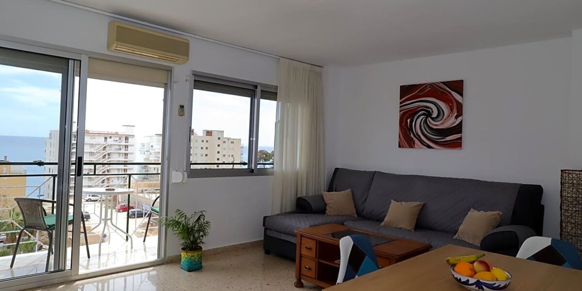 ALQUILER VACACIONAL A 200 METROS PLAYA ARENA