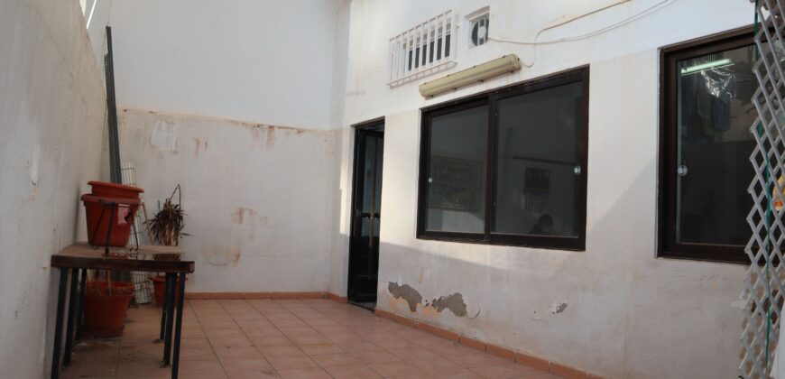 Local en alquiler en Calle Constitución