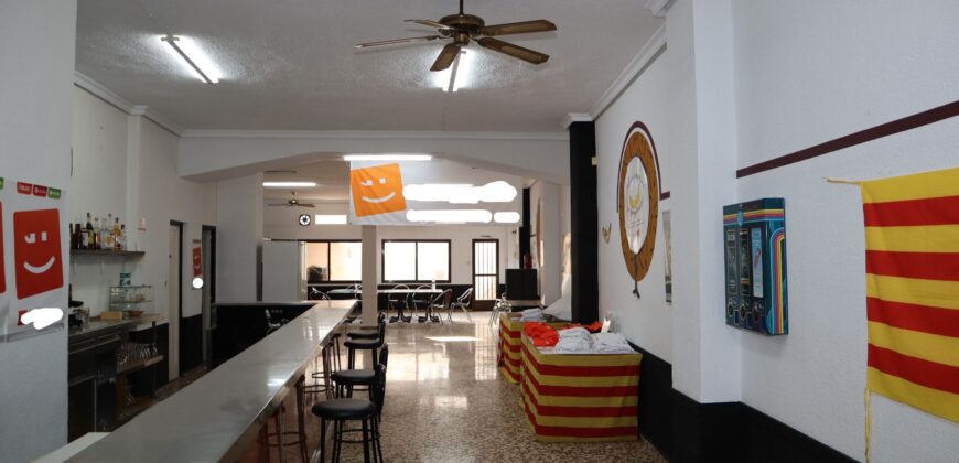 Local en alquiler en Calle Constitución