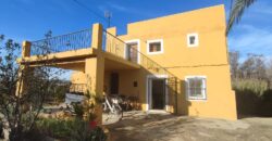 CASA DE CAMPO CENTRICA CON 12.000 M2, AGUA, LUZ